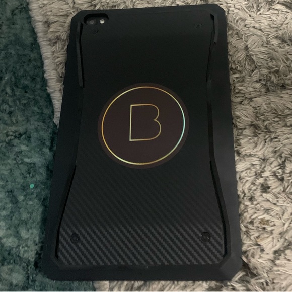 BLU Tablet don’t like it as much as I thought. Never set up yet - Picture 2 of 2